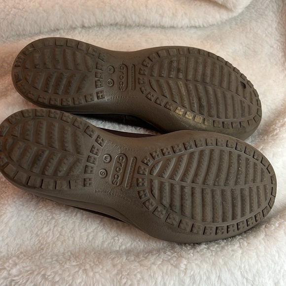Crocs women’s 9 - Picture 6 of 9